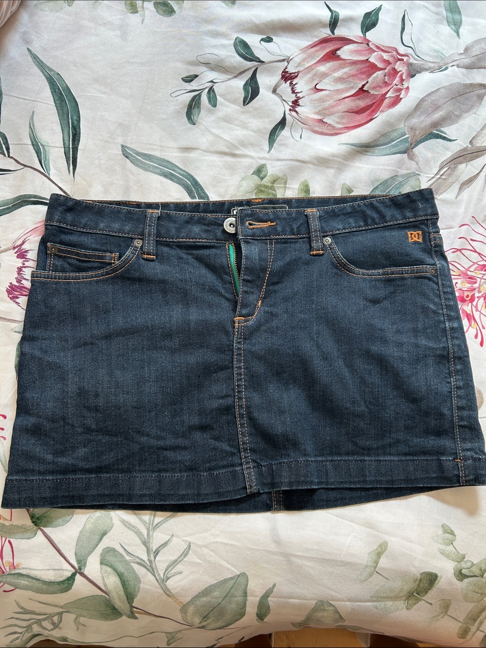 DSQUARED2 Vintage Dark Blue Denim Mini Skirt